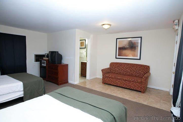 Red Carpet Inn, Alexandria Exterior photo